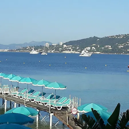 Duplex Close To Town Centre And Beaches