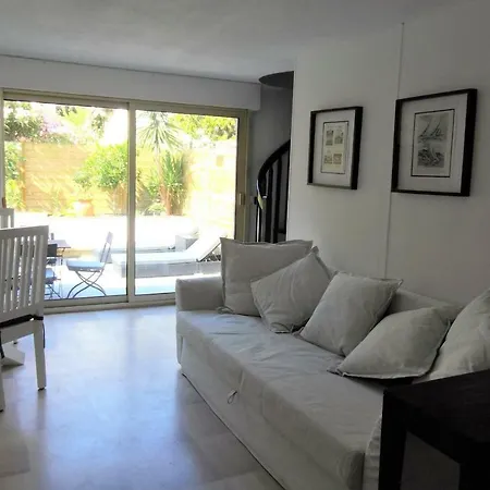 Duplex Close To Town Centre And Beaches Apartman Antibes